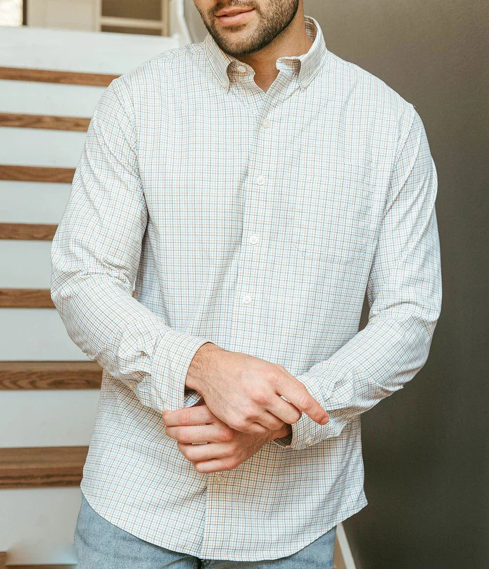 How to Wear Button-Down Shirts for Men with Jeans, Shorts & Suits