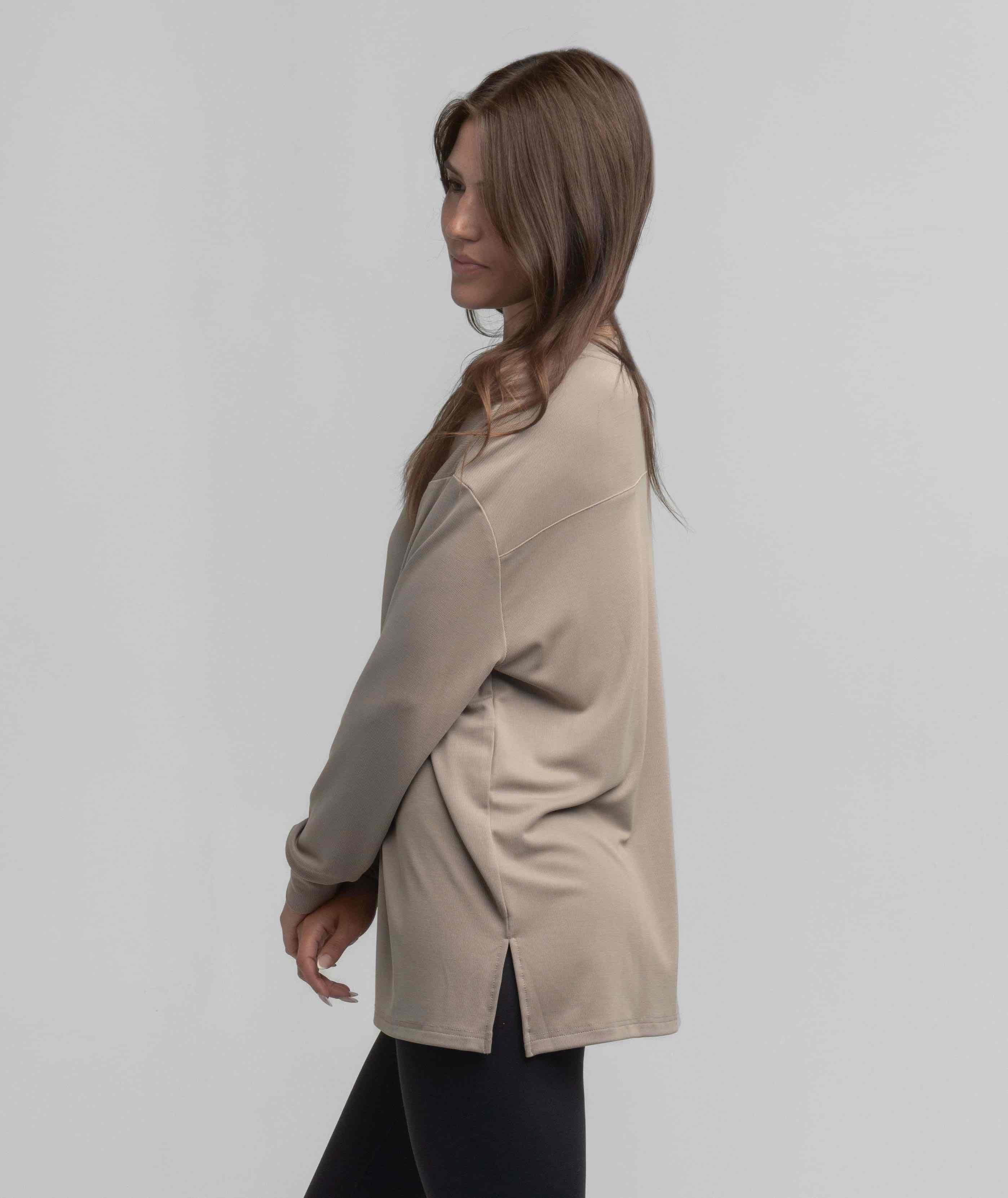 Relaxed Essential Top LS